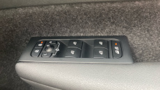 Volvo XC40 2.0 B3P Plus Dark 5dr Auto Petrol Estate